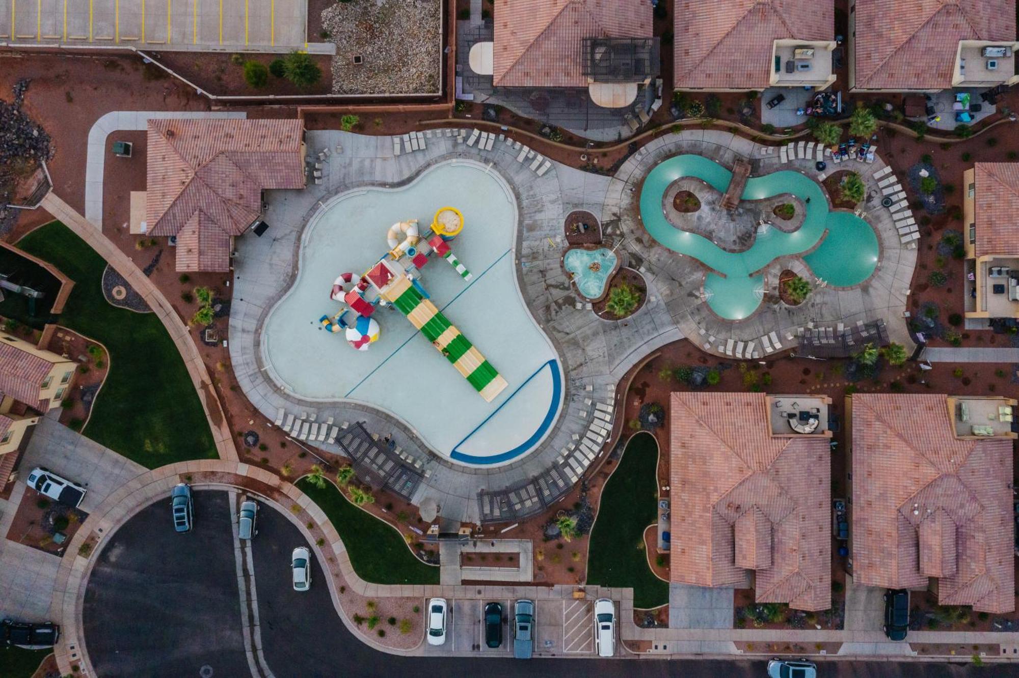 Pv 99 Private Hot Tub, Ping Pong Table, Xbox X Series And Resort Amenities Santa Clara Extérieur photo