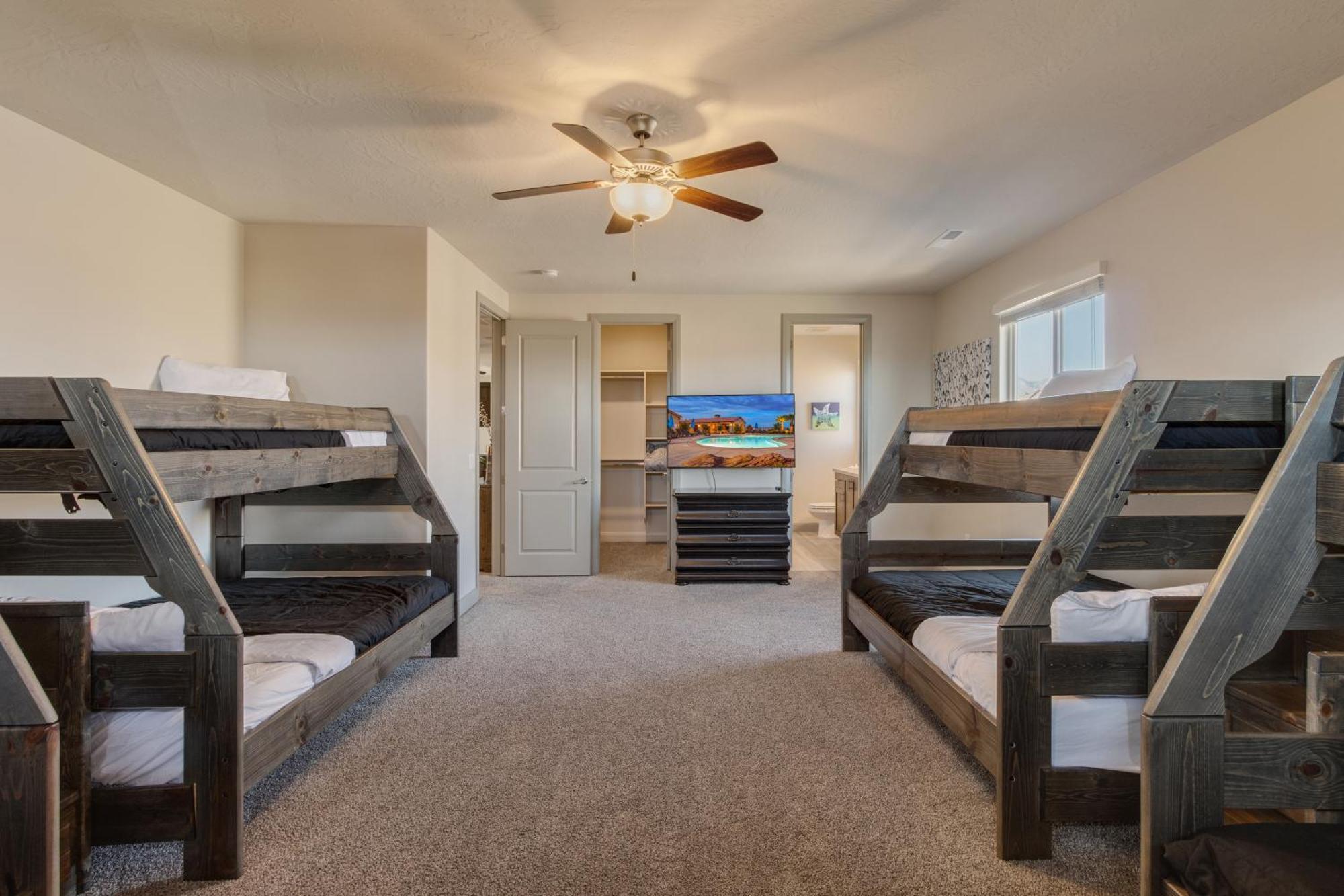 Pv 99 Private Hot Tub, Ping Pong Table, Xbox X Series And Resort Amenities Santa Clara Extérieur photo
